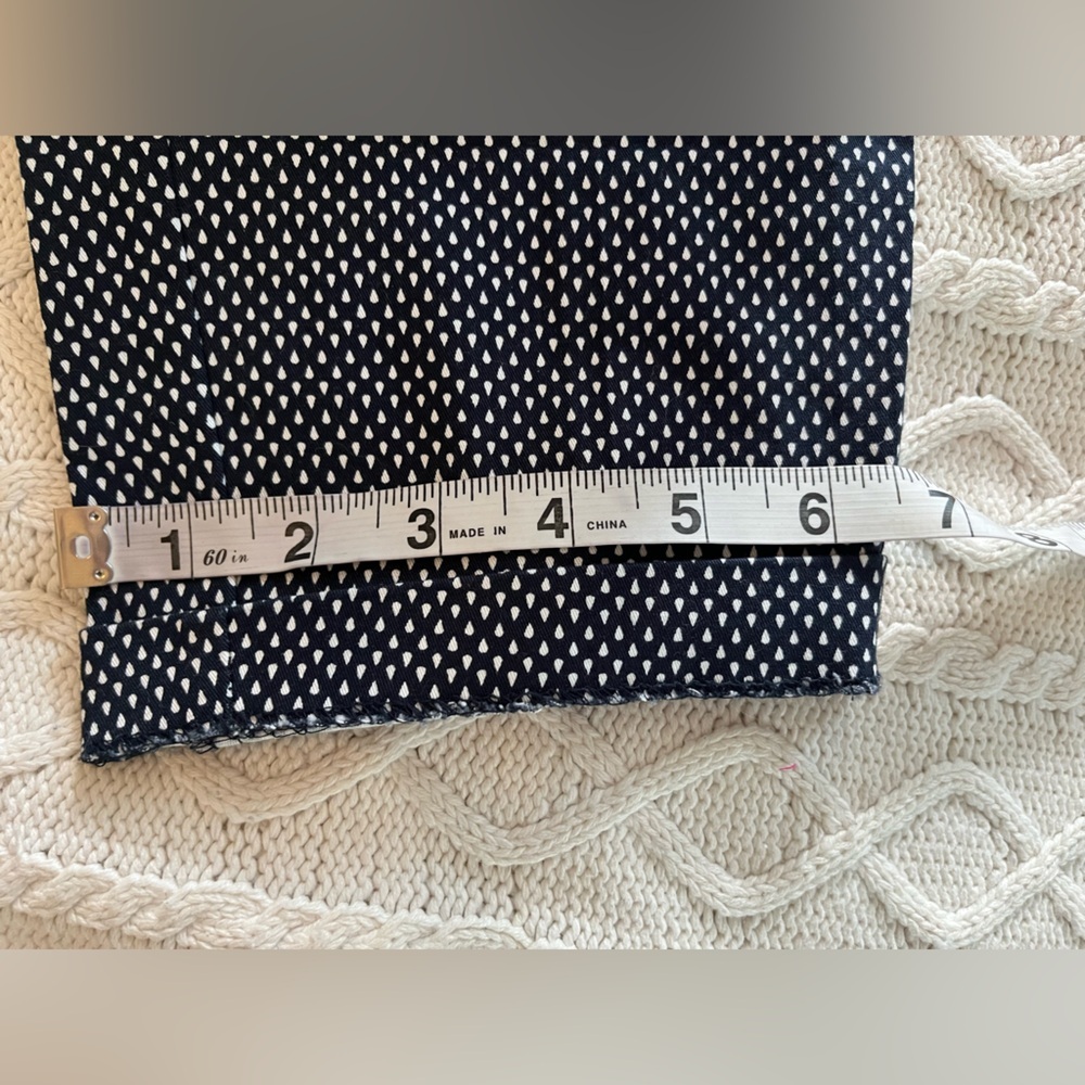 GAP Khaki Navy and White Patterned Pants Slim City Style Women’s Size 8, Ankle - Picture 14 of 16